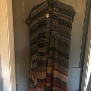 Nice quality sweater poncho throw